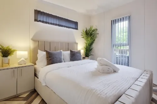 Little Paddock Lodges - 2-Star