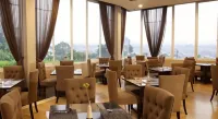 Royal Hotel Bogor - Breakfast