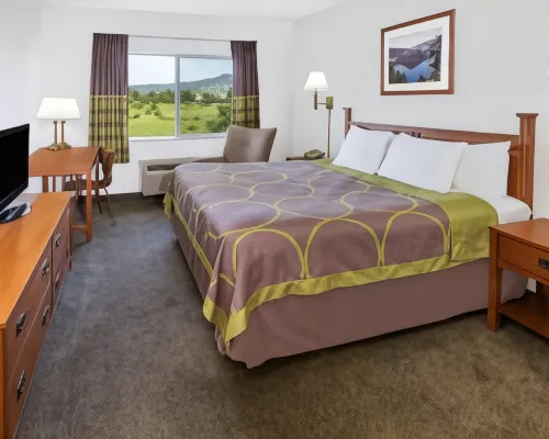 Super 8 by Wyndham Central Pt Medford Hotels in Central Point