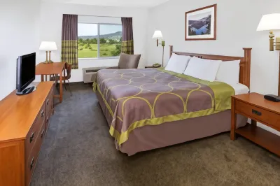 Super 8 by Wyndham Central Pt Medford Hotéis em Central Point
