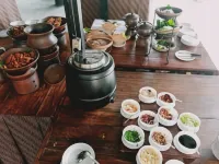 Bwalk Hotel Malang - breakfast