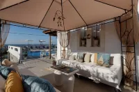 Aglaia Apartments & Studios - Homestays