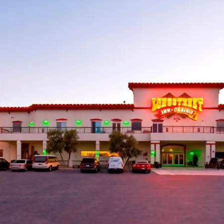 Longstreet Inn & Casino