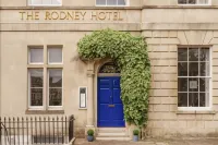 Rodney Hotel - parkir