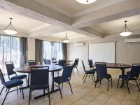 Fairfield Inn & Suites San Diego Old Town Hoteles cerca de Centro histórico