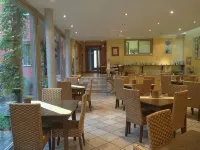 Arndt Hotel Garni - breakfast