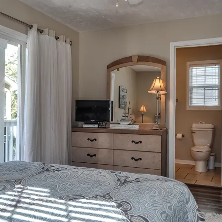 Feels like home! This spacious & cozy beach house is a short walk to the beach!
