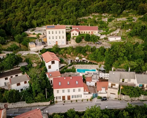 Boutique B&B Mali Pariz Hotels in Grizane
