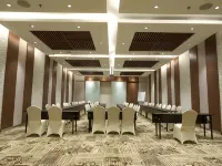 Avenzel Hotel & Convention Cibubur Hoteles en Jatisampurna