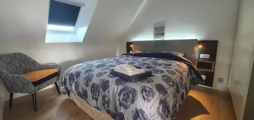 Quiet apartment with exceptional sea view on the heights of Erquy comfort + parking - Wi-Fi