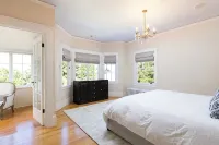 The Claremont District Luxury Residence -  Privatzimmer