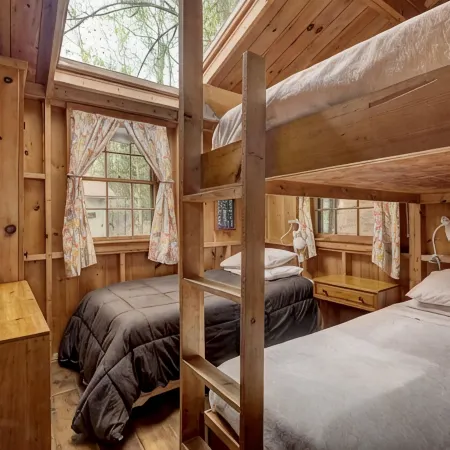 Spruce Chalet at Shore Haven, sleeps 5