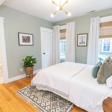 Gemstone: Family-friendly, Close to Yale & Downtown New Haven