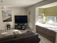 Self Contained Annex has Everything Needed for a Comfortable and Luxurious Stay - Wifi