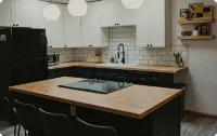 100 N Third • Cozy Downtown Apartment • Pet friendly! - Condos