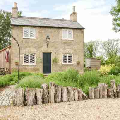 Shortmead Cottage Hotel Exterior