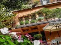 Hotel Don Abbondio Ξενοδοχεία στην πόλη Lecco