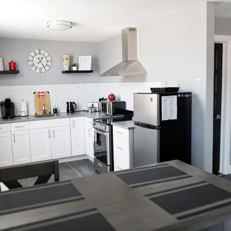 Berklee Suites of Stratford- Private 2 Bedroom Suite