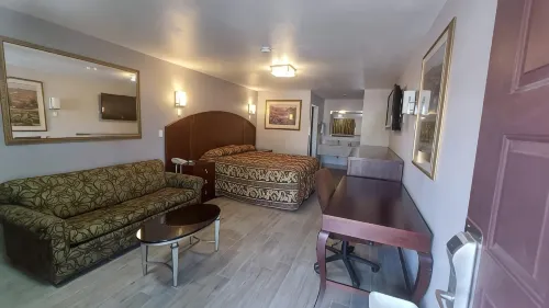 Regency Inn Norco - Pools