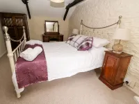 Dolau Farmhouse