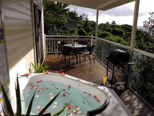 Tinaroo Sunset Retreat - 3-Star