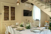 Dimora Paolina charming villa with secret garden, in the historical center of Lucca - Bungalows