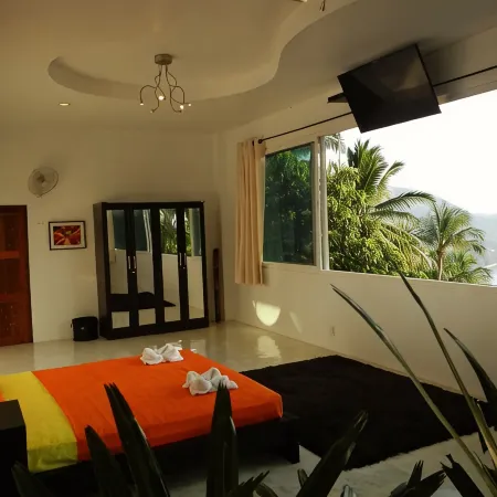 Monkey Flower Villas