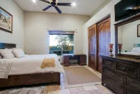 Custom home with heated spa and pool, 1 acre, No HOA, bring Rvs - Wifi