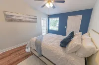 Beach Club Luxury Condominium - Beach