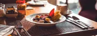 Pivot Hotel Montecasino - breakfast