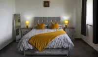 Makem's Self Catering Cottage - Wifi