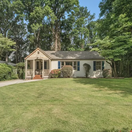 3BR Cozy Home <1 mile away from CHOA with Pets allowed and large deck