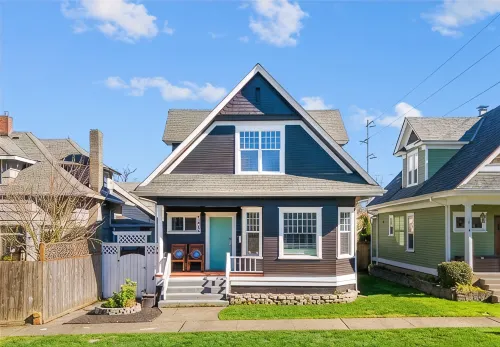 The Cushman House A: Unit A near 6th Ave UPS UW Ruston - مطابخ