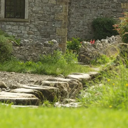 Cosy 2 Bed traditional 200 year old Yorkshire Dales Cottage.