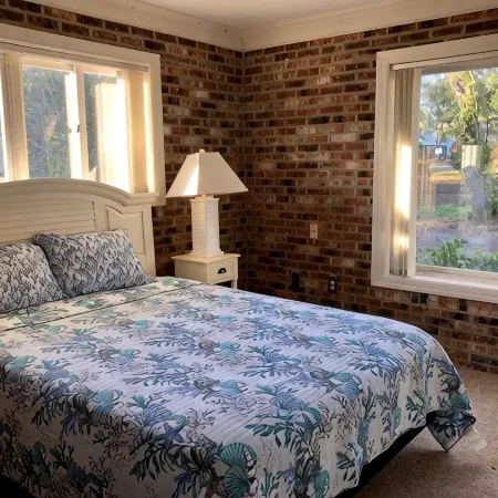 Callies Cottage - Oak Island