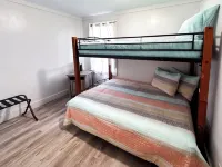Cozy Oneida Lake Getaway: Steps to Sylvan Beach! - Wifi