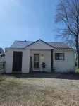 The White House w/ Hot Tub Portage Lakes Fenced Yard Pet-Friendly! - Wifi