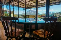 Chateau Arenal - Разрешено размещения с домашними животными