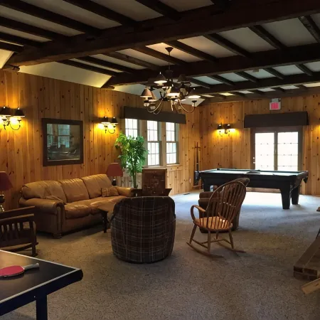 Mount Snow Townhome w/ Heated Pool! - the Rooster
