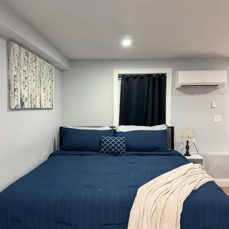 Cozy 2-Floor Apartment with Garage Access