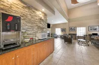 Quality Inn & Suites Fishkill South Near I-84 - breakfast