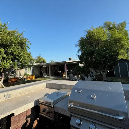 Beautifully restored charming MCM home in the heart of Tempe.