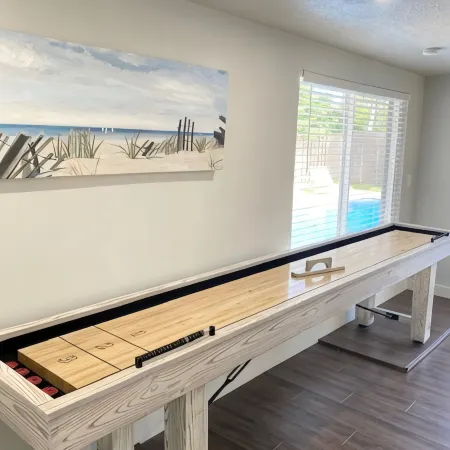 Family-Friendly 4BR with Pool & Game Room, 5 Mins to Beach!
