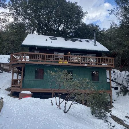 Idy Hideaway: Picturesque Mountain Cabin in Perfect Location