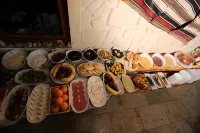 Peace Stone House - servizio colazione