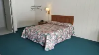 Oakridge Motel - 2-Star