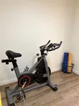 Bright Vibes Home- Sleeps 8- 1 Block to University- Pacman, BBQ, Indoor Gym - Gym
