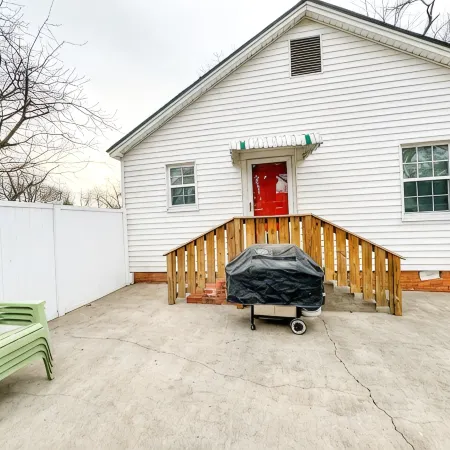 The Grate House — 1947 Charm w/ Marble, Hardwood & Fenced Yard by Harding