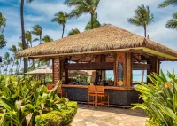 Affordable 2 Bedroom Family Vacation Villa with Direct Ocean Views - Beach