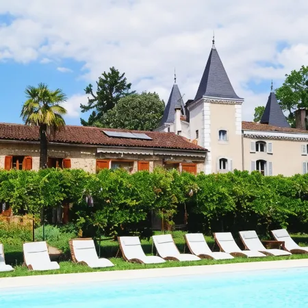 Hotel Logis - Chateau de Beauregard